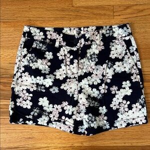 Ann Taylor Navy Floral Women's Shorts